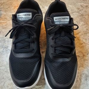 Mens SKECHERS Lite Weight Sz. 10.5
